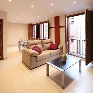 Reyes Catolicos Apartment